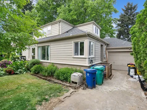 3103 NE Dekum Street Portland OR 97211