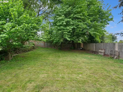 3103 NE Dekum Street Portland OR 97211