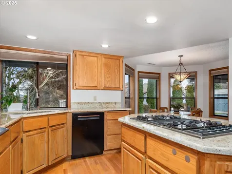 3618 SE 168th Avenue Vancouver WA 98683