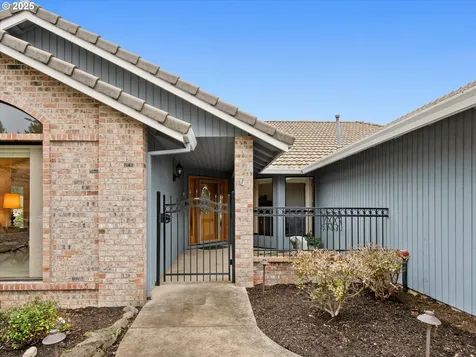 3618 SE 168th Avenue Vancouver WA 98683