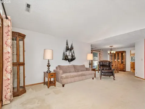 3618 SE 168th Avenue Vancouver WA 98683