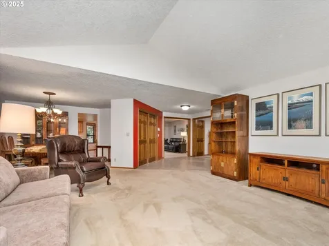 3618 SE 168th Avenue Vancouver WA 98683