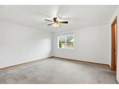 513 SE Clark Avenue Battle Ground WA 98604