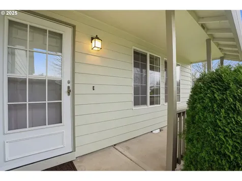 513 SE Clark Avenue Battle Ground WA 98604