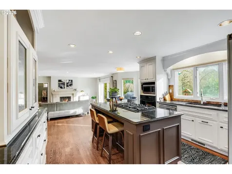 17282 Lake Haven Drive Lake Oswego OR 97035