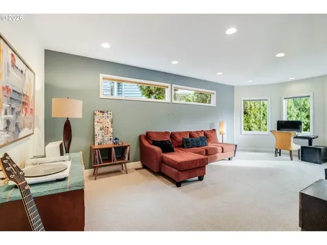 17282 Lake Haven Drive Lake Oswego OR 97035