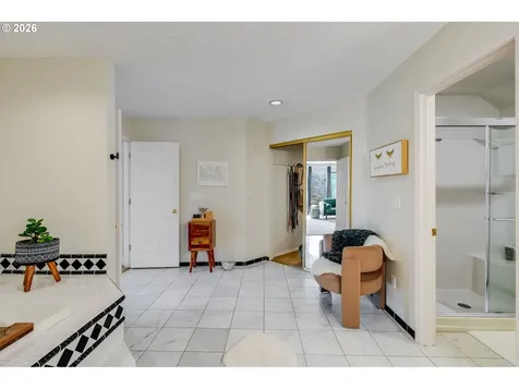 17282 Lake Haven Drive Lake Oswego OR 97035