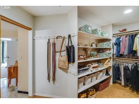 17282 Lake Haven Drive Lake Oswego OR 97035