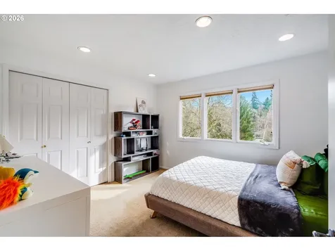 17282 Lake Haven Drive Lake Oswego OR 97035