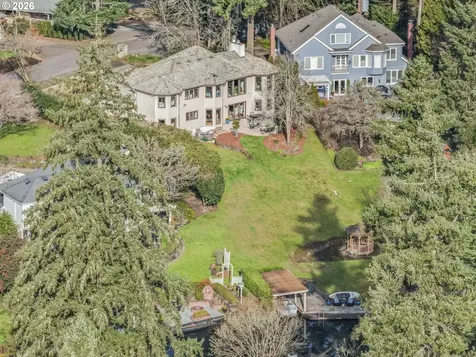17282 Lake Haven Drive Lake Oswego OR 97035