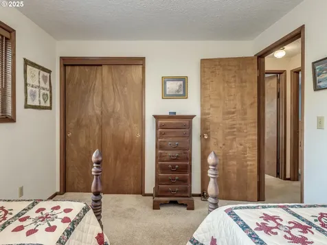 13875 SW 22nd Street Beaverton OR 97008
