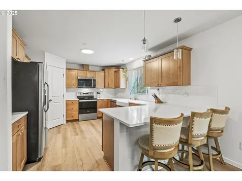 26 Marina Drive Cathlamet WA 98612