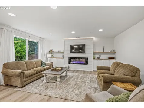 26 Marina Drive Cathlamet WA 98612