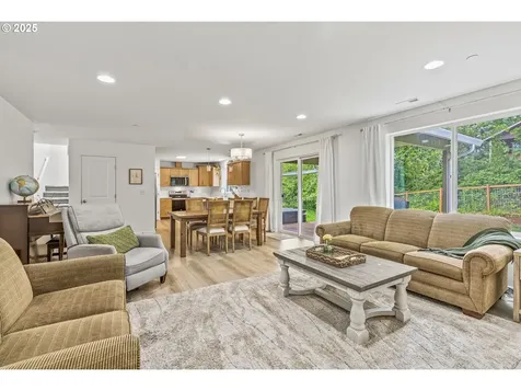 26 Marina Drive Cathlamet WA 98612