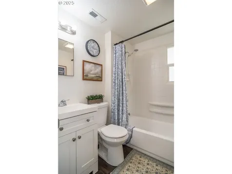 315 NE Cummins Street Roseburg OR 97470