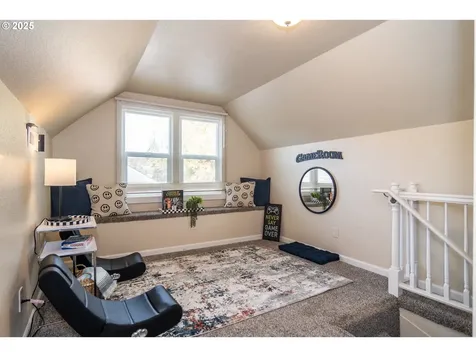 315 NE Cummins Street Roseburg OR 97470