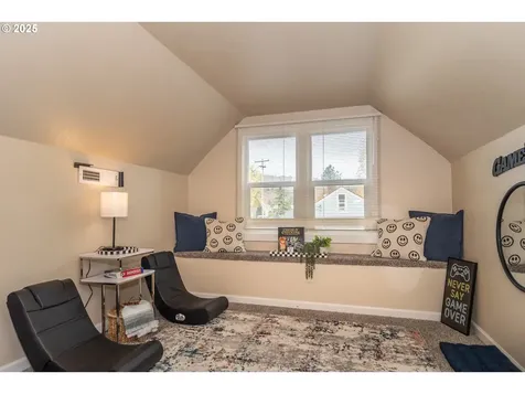 315 NE Cummins Street Roseburg OR 97470