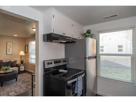 315 NE Cummins Street Roseburg OR 97470