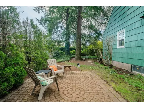 1710 NE 92nd Avenue Portland OR 97220
