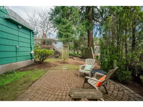 1710 NE 92nd Avenue Portland OR 97220