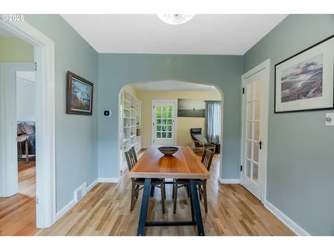 1710 NE 92nd Avenue Portland OR 97220
