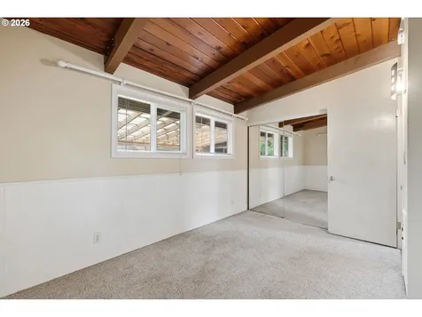 1430 Barton Street Eugene OR 97404