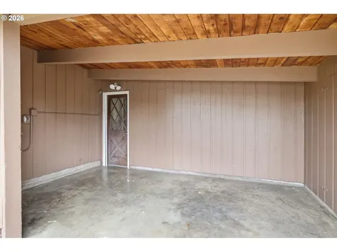 1430 Barton Street Eugene OR 97404