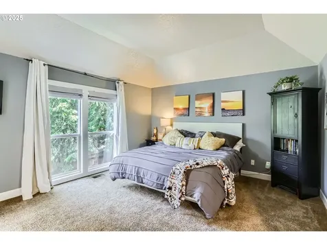5290 SW Greenwood Circle Tualatin OR 97062