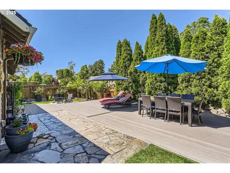 5290 SW Greenwood Circle Tualatin OR 97062