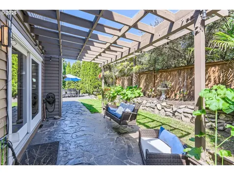 5290 SW Greenwood Circle Tualatin OR 97062
