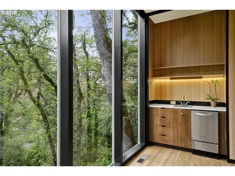 1990 Parkside Drive Eugene OR 97403