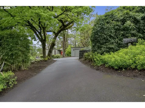 1990 Parkside Drive Eugene OR 97403