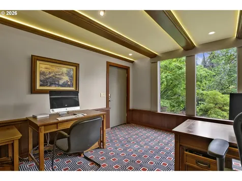 1990 Parkside Drive Eugene OR 97403