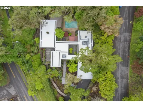 1990 Parkside Drive Eugene OR 97403