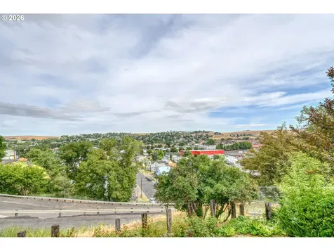 615 SW Isaac Lane Pendleton OR 97801
