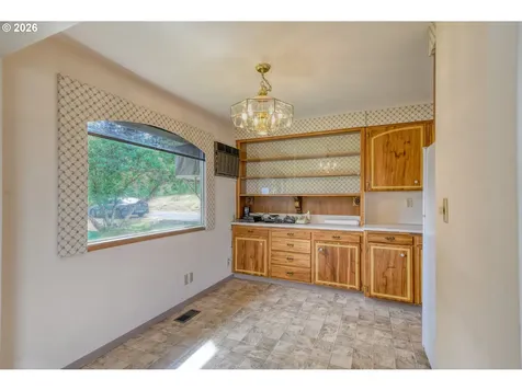 615 SW Isaac Lane Pendleton OR 97801