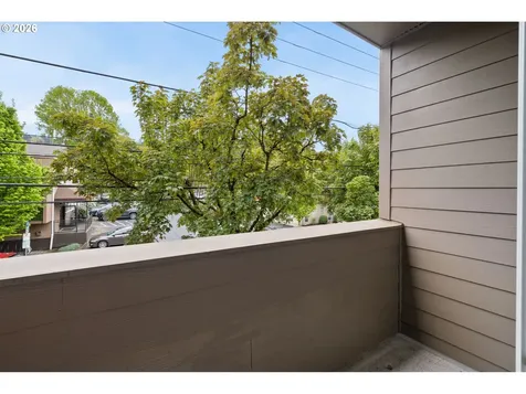 4320 S Corbett Avenue Portland OR 97239