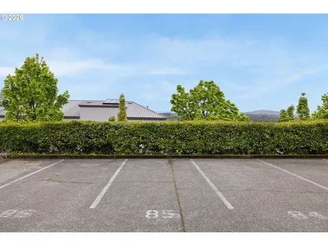 4320 S Corbett Avenue Portland OR 97239