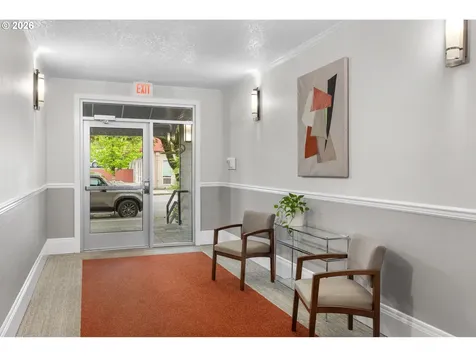 4320 S Corbett Avenue Portland OR 97239