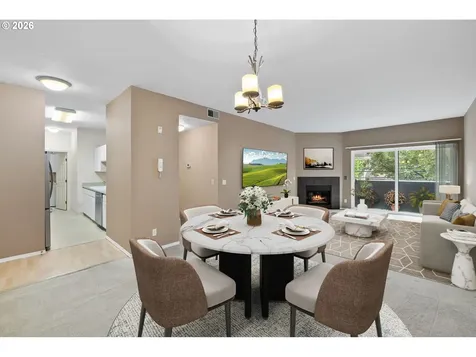 4320 S Corbett Avenue Portland OR 97239