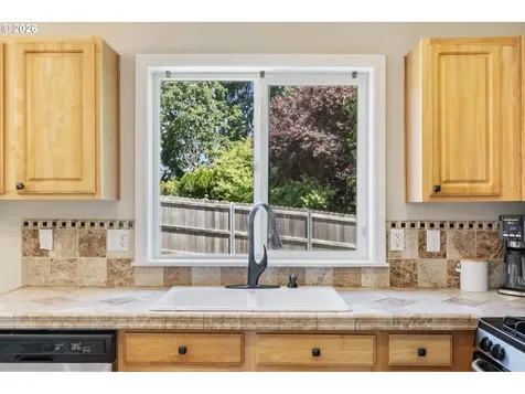 652 Sitka Deer Court NW Salem OR 97306