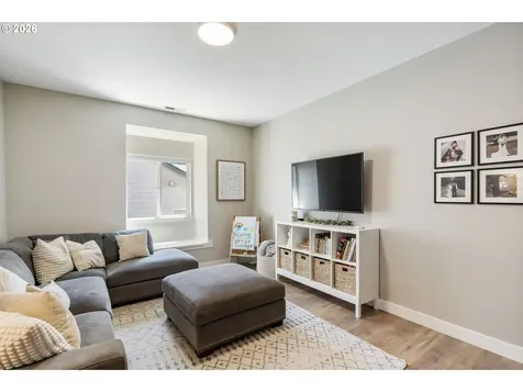 652 Sitka Deer Court NW Salem OR 97306