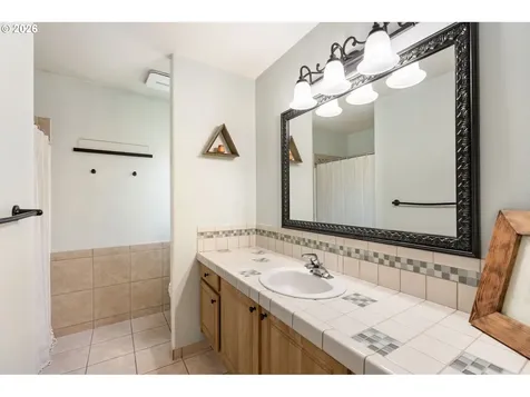 652 Sitka Deer Court NW Salem OR 97306