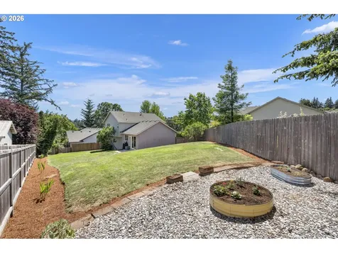 652 Sitka Deer Court NW Salem OR 97306