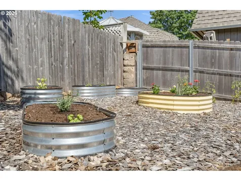 652 Sitka Deer Court NW Salem OR 97306