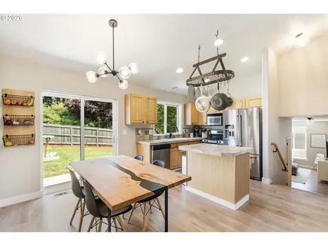 652 Sitka Deer Court NW Salem OR 97306