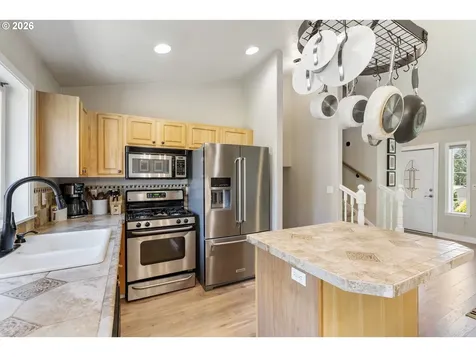 652 Sitka Deer Court NW Salem OR 97306