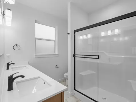 2250 NE 207th Place Fairview OR 97024