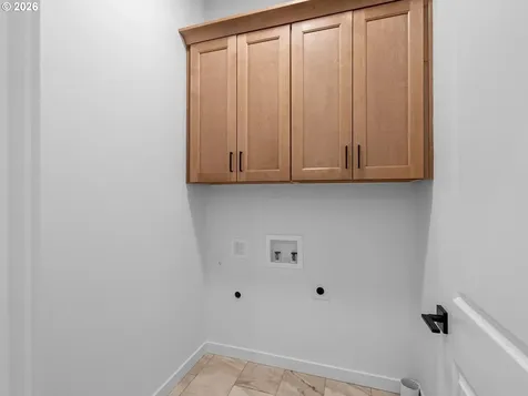 2250 NE 207th Place Fairview OR 97024