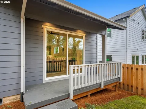 2250 NE 207th Place Fairview OR 97024